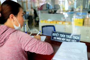 Lương bao nhiêu thì bắt đầu phải đóng thuế từ năm 2026?