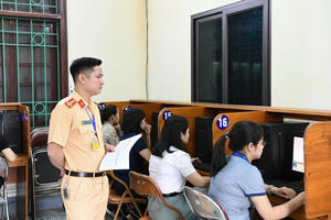 Vì sao bắt buộc xem video tai nạn trước kỳ thi lái xe?