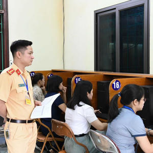 Vì sao bắt buộc xem video tai nạn trước kỳ thi lái xe?