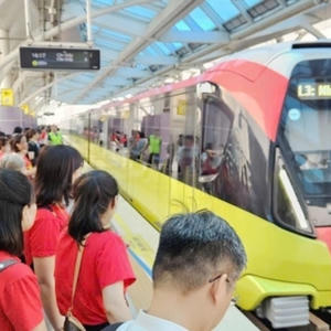 Hà Nội miễn phí xe buýt, metro 7 ngày trong dịp lễ