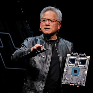 Jensen Huang: Nvidia có thể bán gấp đôi lượng chip trong năm tới