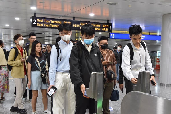 Metro Bến Thành – Suối Tiên ghi nhận gần 19 triệu lượt khách trong năm đầu khai thác