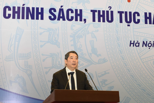 Hơn 240.000 tỷ đồng thuế, phí được hỗ trợ cho doanh nghiệp và người dân năm 2025