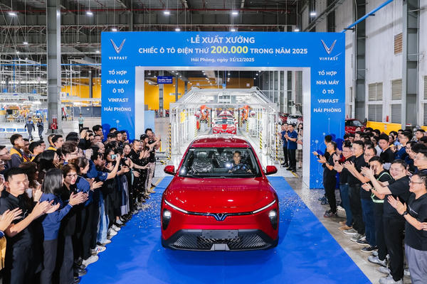 VinFast xuất xưởng ô tô điện thứ 200.000, lập kỷ lục sản xuất cuối năm 2025