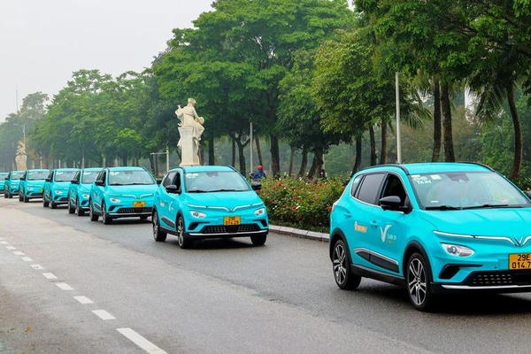 Hãng taxi điện Xanh SM trở thành công ty tỷ USD
