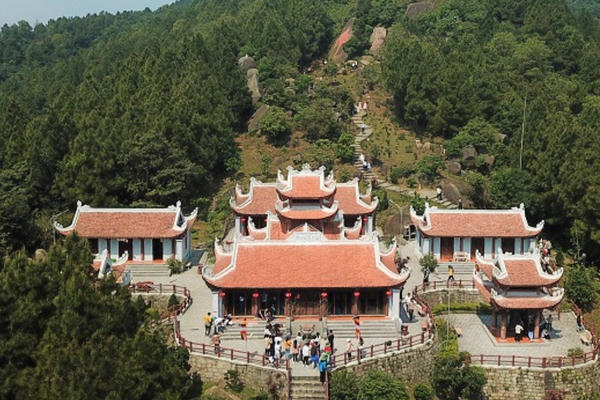 Lễ hội chùa Hương 2026: Lắp camera AI nhằm bảo vệ di sản 