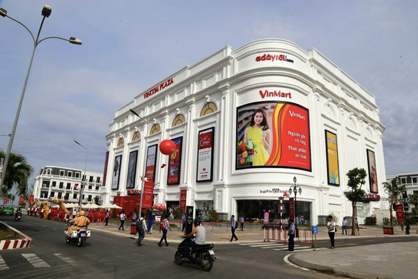 Vincom Retail ghi nhận doanh thu bình quân 23 tỷ đồng mỗi ngày