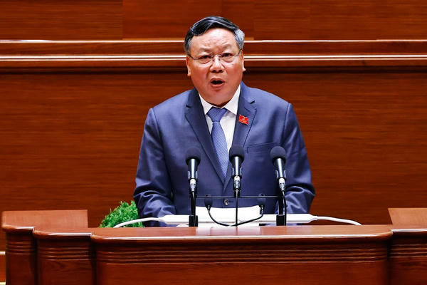 Hà Nội đặt mục tiêu tăng trưởng 11%, xác lập chuyển đổi số là "động lực trung tâm"