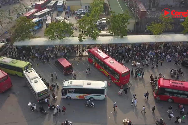 Bến xe Hà Nội tăng cường 2.450 xe phục vụ dịp Tết Nguyên đán