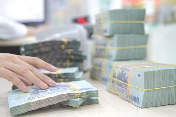 Doanh số giao dịch trên thị trường liên ngân hàng bình quân 849.515 tỷ đồng/ngày