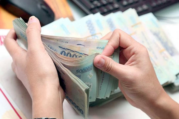 Người hưởng lương hưu, trợ cấp tại Hà Nội được nhận gộp 2 tháng và quà Tết