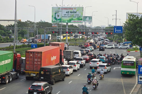 Tăng cường bảo đảm trật tự, an toàn giao thông dịp Tết Nguyên đán