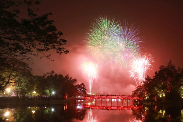Hà Nội bắn 33 điểm bắn pháo hoa đón Tết Nguyên đán Bính Ngọ 2026