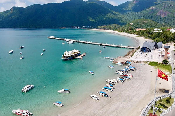 Đề xuất làm tuyến cáp treo đến sân bay Côn Đảo