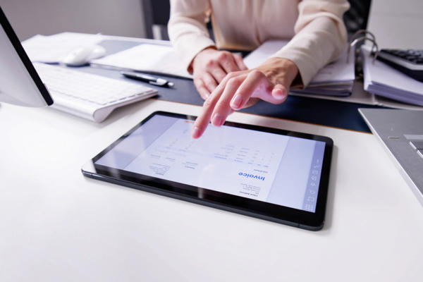 Đề xuất áp dụng hóa đơn tổng cho dịch vụ giao dịch nhiều lần