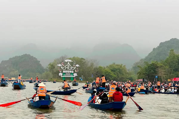 Xử lý nghiêm hành vi đầu cơ, găm hàng, "chặt chém" mùa lễ hội 
