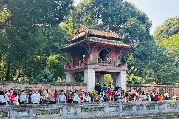 Du lịch Thủ đô đón gần 3,2 triệu lượt khách trong tháng 2/2026