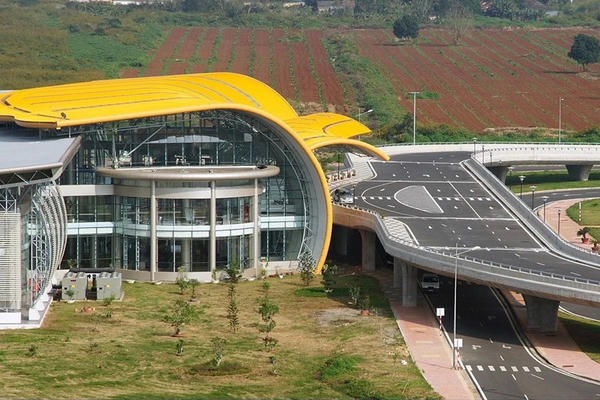 Khởi công dự án nâng cấp Cảng hàng không quốc tế Liên Khương trị giá hơn 1.000 tỷ đồng