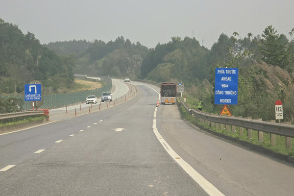 Bảo đảm an toàn giao thông khi mở rộng cao tốc Nội Bài - Lào Cai