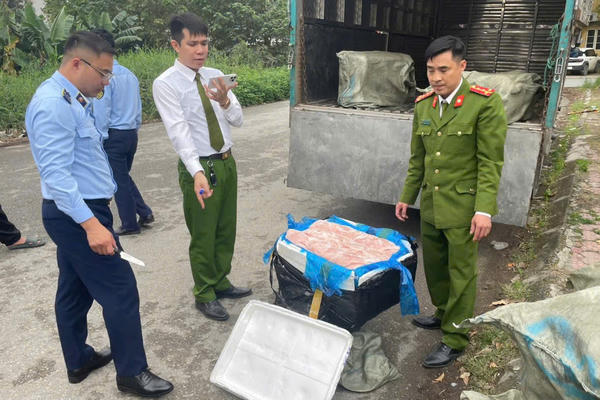 Phát hiện, tiêu hủy 600 kg nầm lợn không đảm bảo an toàn thực phẩm