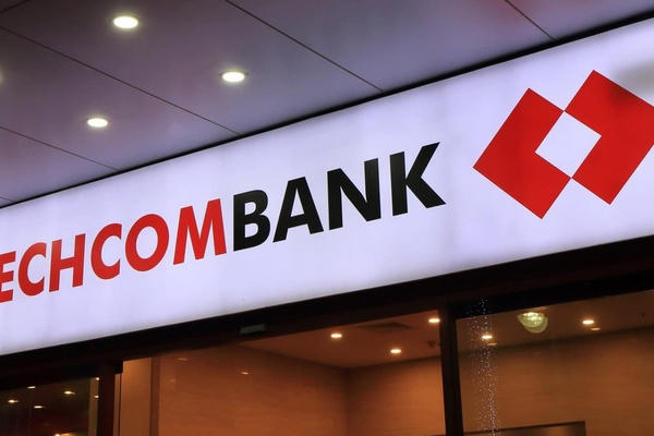Techcombank dự kiến tăng vốn tối đa 800 tỷ đồng vào Techcom Life
