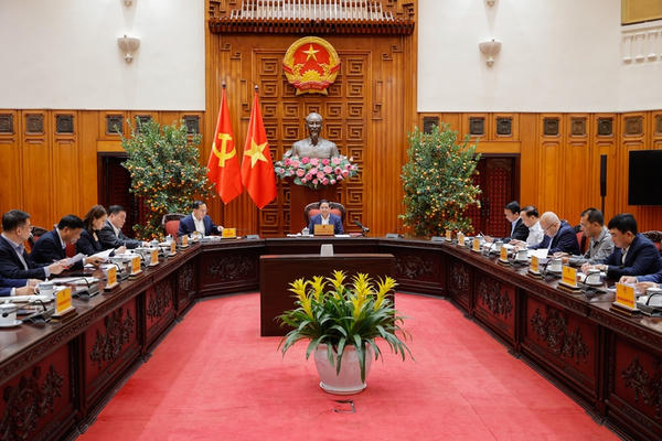 Thủ tướng đồng ý dùng quỹ bình ổn giá xăng dầu từ ngày 11/3