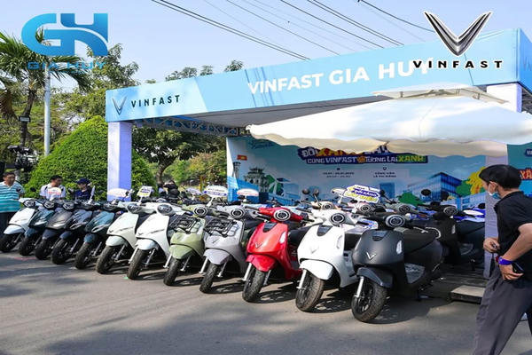 Vingroup triển khai chương trình ưu đãi chuyển đổi sang xe điện VinFast