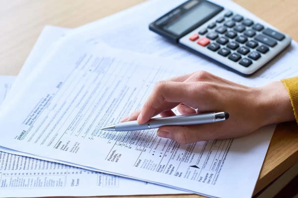 Giúp hộ kinh doanh kê khai thuế đúng, tuân thủ quy định
