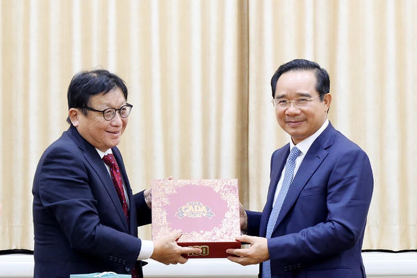 Một tập đoàn Nhật Bản muốn mở rộng đầu tư năng lượng, logistics tại TP.HCM
