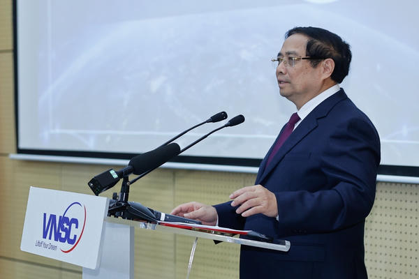 Thủ tướng nêu phương châm cho phát triển khoa học và công nghệ vũ trụ