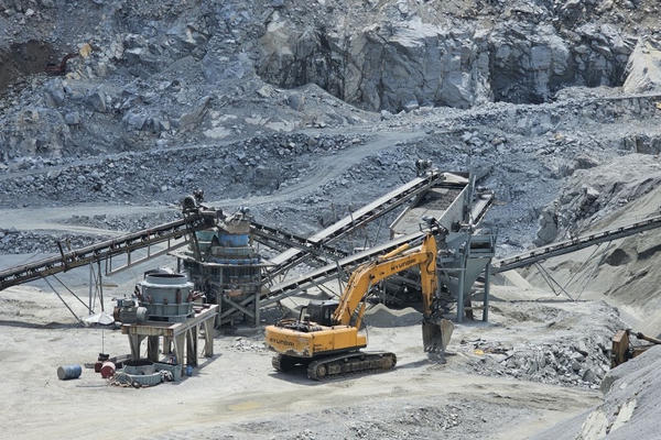 Vi phạm khai thác khoáng sản có thể bị phạt đến 2 tỷ đồng