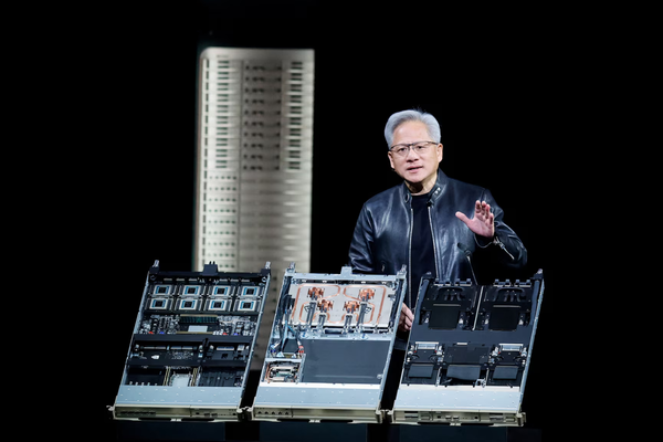 CEO Nvidia dự báo doanh thu 1.000 tỷ USD từ đơn hàng chip năm nay