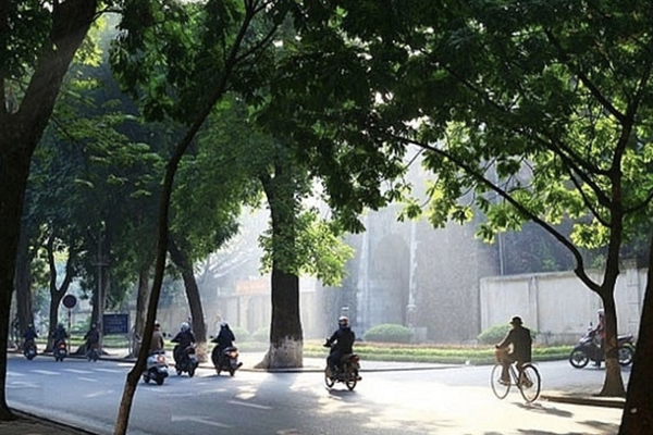 Dự báo thời tiết hôm nay 20/3: Hà Nội trời nắng, TP. HCM đêm mưa 