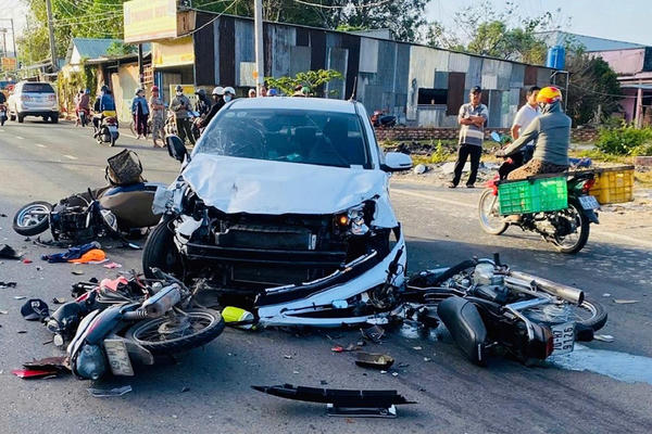 Bắt buộc học viên phải xem clip tai nạn nghiêm trọng trước thi sát hạch lái xe