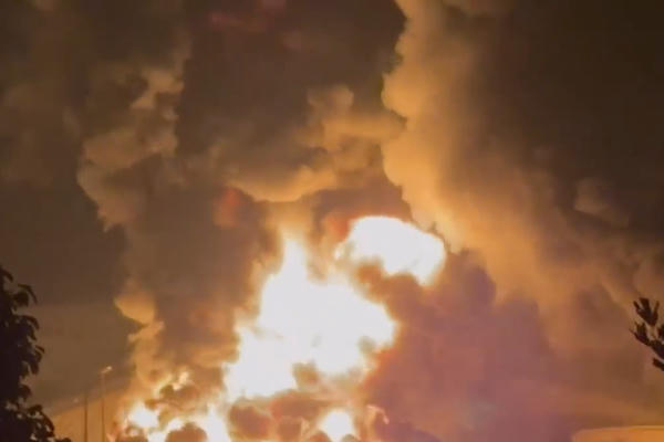 Vì sao giá xăng, dầu tại Việt Nam đang thấp hơn hầu hết các nước trong khu vực?