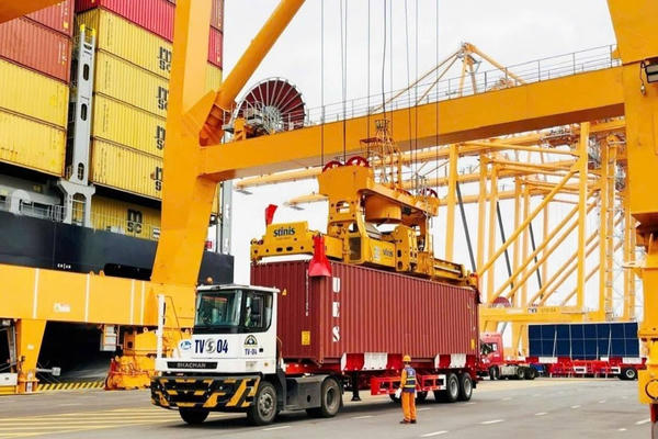 Tính đến 15/3/2026, tổng trị giá xuất khẩu của Việt Nam đạt 96,81 tỷ USD