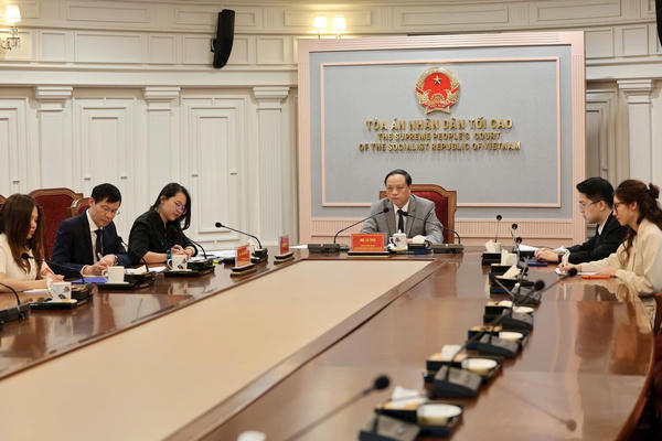 Tăng cường hợp tác quốc tế trong xây dựng Tòa án chuyên biệt tại Trung tâm tài chính