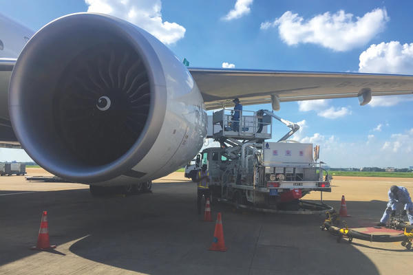 Đề xuất phụ thu nhiên liệu, vé máy bay nội địa 