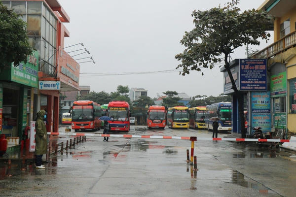 TP. Huế thí điểm thu phí đỗ xe điện tử không dùng tiền mặt từ năm 2026