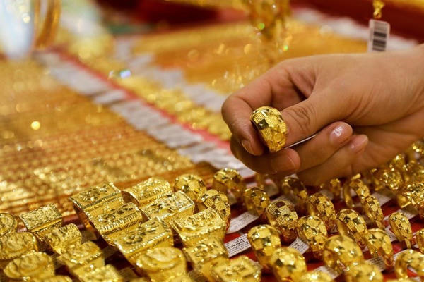 Giá vàng ngày 30/03: Duy trì mức cao trên 172 triệu đồng/lượng