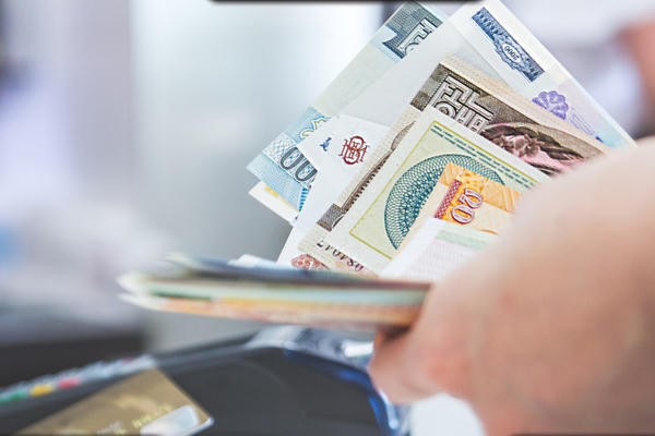 Không phải USD hay Euro, Dinar Kuwait mới là đồng tiền có giá trị cao nhất thế giới