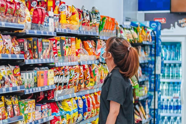 Giữ thị trường nội địa, nâng sức hàng Việt