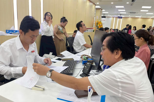 TP.HCM miễn lệ phí 16 thủ tục hành chính