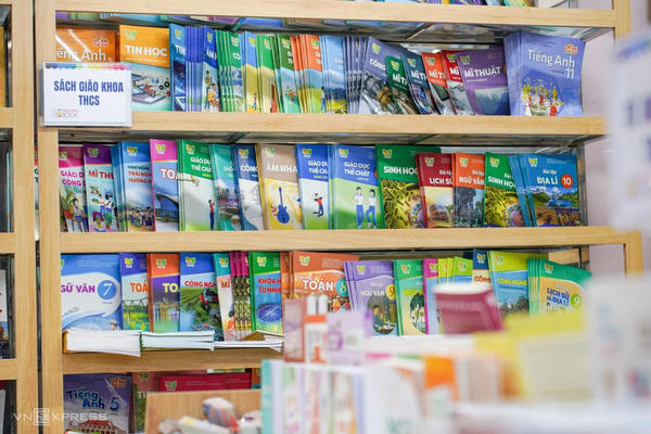 Dự kiến miễn phí sách giáo khoa từ năm 2029
