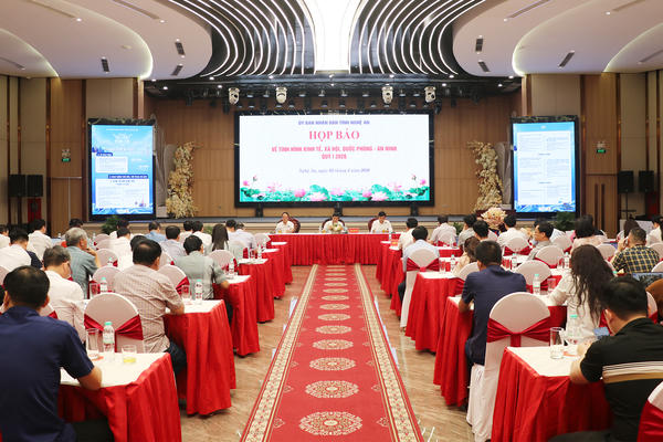 Nghệ An tăng tốc 12 dự án trọng điểm, xúc tiến Trung tâm hành chính 5.680 tỷ đồng