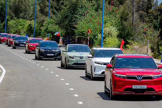 Vingroup lên kế hoạch doanh thu kỷ lục 450.000 tỷ đồng