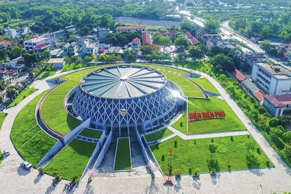 Thúc tiến độ cáp treo Mường Phăng trước dịp kỷ niệm Chiến thắng Điện Biên Phủ