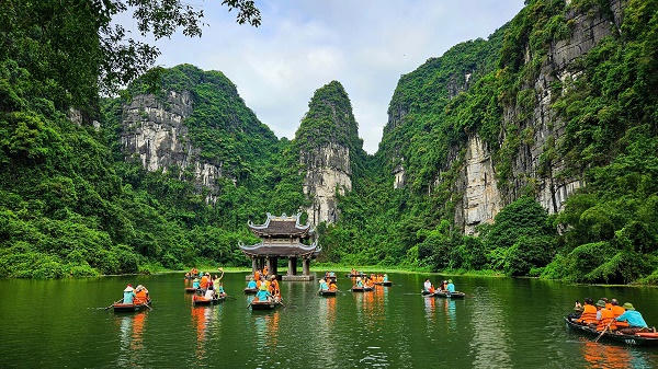 Tuần Du lịch Ninh Bình 2026 tôn vinh di sản, kết nối không gian du lịch