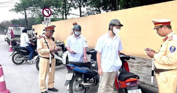 Nộp phạt vi phạm giao thông trễ sẽ bị xử lý thế nào?