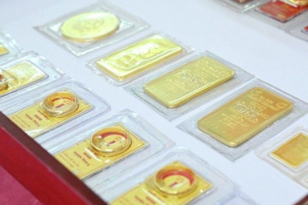Giá vàng ngày 4/4: Vàng trong nước đồng loạt tăng, bám sát ngưỡng 175 triệu đồng/lượng
